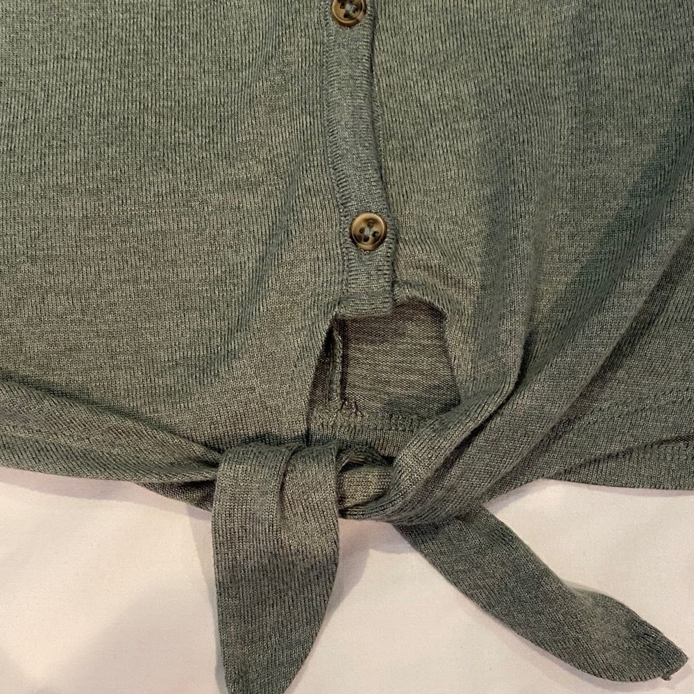 Sonoma Sage Tie-Front Button V-Neck Maternity Top Casual L - Picture 7 of 14
